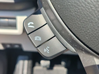 Suzuki Swift 1.2 Comfort Smart Hybrid uit 2025 Rijklaar + Fabrieksgarantie Henk Jongen Auto's in Helmond,  al 50 jaar service zoals 't hoort! / 15