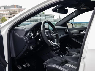 Mercedes-Benz A-klasse 180 d AMG White Art Edition Panoramadak Camera LED Stoelverwarming Sfeerverlichting Apple CarPlay/Android Auto Dealeronderhouden / 11
