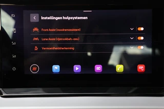 Seat ARONA 1.0 TSI Xperience Connect DSG Carplay Stoelverwarming / 18
