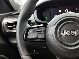 Jeep Avenger 1.2 Longitude CARPLAY-NAVI | CLIMA | CRUISE / 7