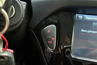 Opel Corsa 1.4 Favourite | Navigatie | Parkeersensoren | Lichtmetalen velgen | 5 Deuren | Cruise control | DAB Radio | Mistlampen voor / 23