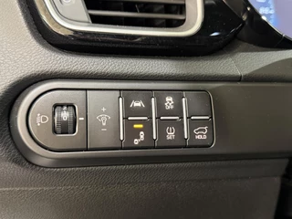 Kia ProCeed 120PK T-GDi GT-Line | Schuif/kanteldak | Stoel-en stuurwielverwarming | Elektrische achterklep | Camera | Apple CarPlay/Android Auto | Full LED | All season banden / 27