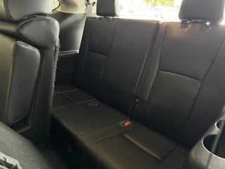 Toyota Highlander 2.5 AWD Hybrid Premium | Navigatie | JBL-Audio | Parkeersensoren | Achterklep Elektrisch | ( Vestiging - Nieuwegein ) / 37