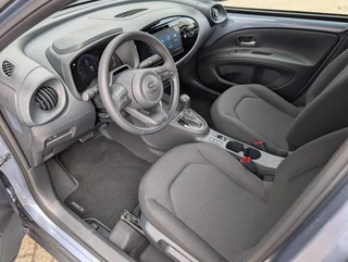 Toyota Aygo X Hybrid 115 Play GO PACK LICHTMETAAL APPLE & ANDROID CRUISE CONTROL METALLIC LAK / 10