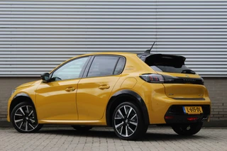 Peugeot 208 1.2 PureTech 131PK GT-Line  | Panoramadak | 3D Cockpit | BLIS | Navigatie / 4