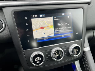 Renault Kadjar 1.3 TCe 140 EDC Intens  | Trekhaak | Leer | Elektrische Stoelen | All Seasons | Stoelverwarming | Navigatie | Climate Control | Reservewiel | Apple CarPlay/Android Auto / 32