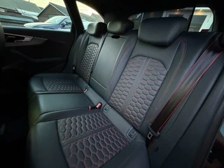 Audi A4 Avant 2.9 TFSI RS 4 quattro / Pano / Keramisch / ABT / Top View / Head-Up / Milltek / 53