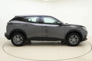 Peugeot 2008 1.2 PureTech 100pk Active Pack | Distributieriem vervangen in mei 2025 bij 92.519km | Navigatie | Climate Control | DAB+ | Lichtmetalen Velgen 16inch | Apple Carplay/Android Auto / 10