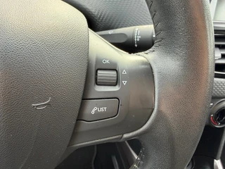 Peugeot 2008 1.2 PureTech Blue Lion / 24