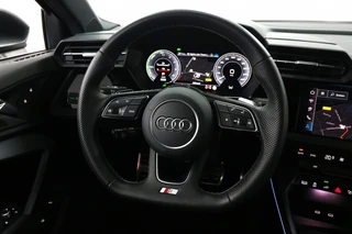 Audi A3 Sportback 40 TFSI e S edition / 15