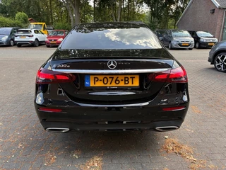 Mercedes-Benz E-Klasse 300 E AMG LINE / 9