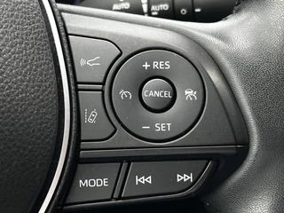 Toyota RAV4 2.5 Hybrid AWD ADVENTURE STOEL/STUURVERWARMING BLIND-SPOT AD-CRUISE 360-CAMERA APPLE/ANDROID / 17