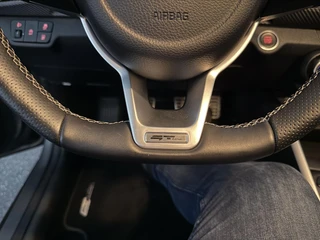 KIA Stonic 1.0 T-GDi MHEV 100pk GT-Line | Stoelverwarming | Stoelverwarming / 24