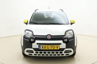 Fiat Panda 1.0 Hybrid Pandina Cross | DEMO | Tot 8 jaar garantie | Airco | Apple Carplay/Android Auto | Bluetooth | Cruise control | DAB+ | Lichtmetalen velgen | Parkeersensoren | Hoge zit / 7