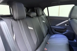 Opel Astra 1.2 Turbo 145pk Hybrid Automaat GS | Panoramadak | Navigatie | Headup display | Adapt. Cruise control | 360 Camera | Stoel- en stuurverwarming | Zwart dak / 15