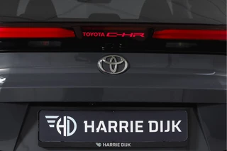 Toyota C-HR 1.8 Hybrid 140 Dynamic  | Dig. Cockpit | Adapt. Cruise | Winterpakket | PDC | Camera | NAV + App. Connect | ECC | DAB | LM 18" | 2989 / 48