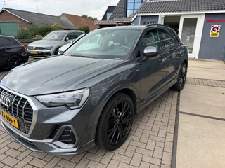 Audi Q3 35 TFSI S Line / Virtual / ACC / Led Matrix / Trekhaak .