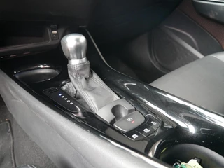 Toyota C-HR 1.8 Hybrid Executive JBL Audio| Leder| ACC| Dealer onderhouden / 11