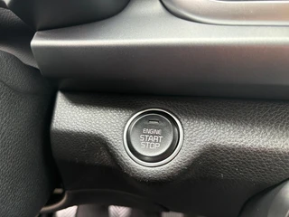Kia Rio 1.0 TGDI DynamicLine | Navigatie | Airco | Apple Carplay / Android Auto | Achterruitrij Camera | Lichtmetalen Velgen | / 20