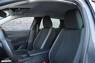 Peugeot 308 SW 1.2 PureTech Active Pack CARPLAY LMV TREKHAAK / 6