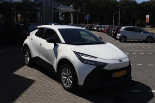 Toyota C-HR 1.8 HYBRID 140 1e EIGENAAR NL-AUTO AD-CRUISE APPLE/ANDROID LMV PARK-SENSOREN BLIND-SPOT-MONITOR / 9