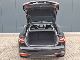 Audi A5 Sportback 40 TFSI Business Edition * Navigatiesysteem * AUTOMAAT * Elektrische kofferklep * / 14