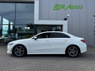 Mercedes-Benz A-klasse 200 AMG Edition Premium Plus * Camera * Carplay * 18 Inch / 21
