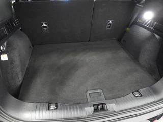 Ford Kuga 2.5 PHEV Plug-In Vignale TREKH./NAVI/LEER/LED/B&O/18"LMV! / 37