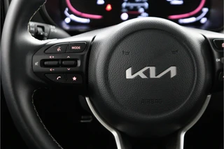 Kia Picanto 1.0 DPI DynamicLine  - Achteruitrij camera - Navigatie - Airco - Fabrieksgarantie tot 07-2032 / 24