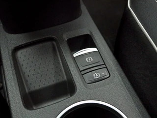 Renault Captur 1.0 TCe 90 techno Camera | Navigatie | Cruise control / 40