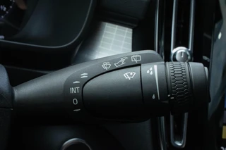 Volvo XC40 1.5 T4 PHEV Plus Dark|Stoel+Stuurverwarming|Trekhaak|Camera|Harmann Kardon| / 26