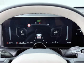 Kia K4 1.0 T-GDi MHEV GT-Line Launch Edition (pano) - Schuif/kantel dak - Stoel/stuurverwarming - AppleCarplay - Android Auto - 7 jaar of 150.000km fabrieksgarantie / 22