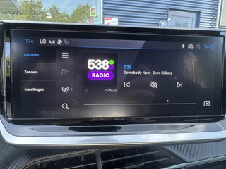 Peugeot 2008 Envy 1.2 Hybrid 110pk e-DSC6 | Apple Carplay/Android Auto | Achteruitrijcamera | Airco | Draadloze Telefoonoplader | Keyless entry/start | Parkeersensoren | Adaptief Cruise Control / 23