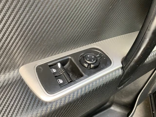 Alfa Romeo MiTo 0.9TwinAir Distinctive|Cruise|Bose|Airco|PDC / 15