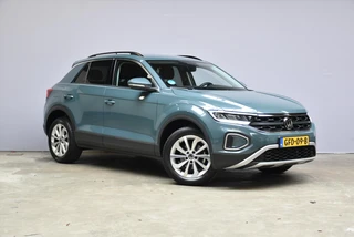 Volkswagen T-Roc 1.5 TSI 150pk 7-DSG Life Business / 4