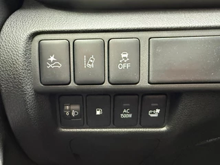 Mitsubishi Eclipse Cross 2.4 PHEV Executive *Stoelverwarming & ACC* / 18