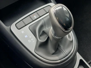 HYUNDAI I10 1.0i Comfort Smart / AUTOMAAT! / Navigatie / Cruisecontrol! / / 21