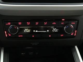 Seat Arona 1.0 TSI Xcellence Launch Edition | Trekhaak | Beats Audio | Navi | Camera / 37