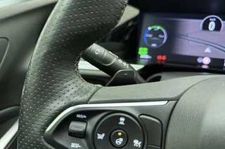 Opel Grandland 1.6 Turbo Plug-In Hybrid 300PK 4x4 GSe | Adaptive Cruise Control | 360° Camera | Stoelverwarming | Elektrische achterklep | Alcantara Bekleding | Camera | 19'' LM Velgen / 25