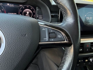 Škoda Scala 1.0 TSI Business Edition - Automaat NL Auto Stoelverw. Apple Carplay Android Auto LED / 23