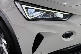 CUPRA Formentor 1.4 e-Hybrid Business Stuur-Stoelverwarming Achteruitrijcamera Keyless Apple Carplay / 20