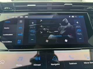 Peugeot 308 SW 180pk Plug-in Hybrid GT (Elektrisch Schuifdak - Elektrische Klep - Leder/Alcantara incl Stoelverwarming/ geheugen - 360gr Camera - Adaptieve Cruise Controle - Parkeersensoren V+A - LED - Keyless Entry) / 33