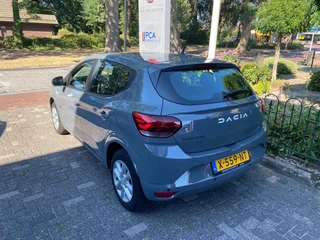 Dacia Sandero 1.0 TCe 100 ECO-G Expression  Nieuw model/Airco/Navigatie / 31