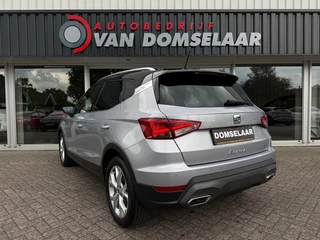 SEAT Arona 1.5 TSI FR Launch Edition 150PK Automaat Camera Sportstoelen Navi Apple Carplay Android Auto / 7