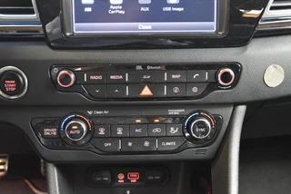 KIA Niro 1.6 GDi Hybrid ExecutiveLine |Leder |JBL |Trekhaak / 27
