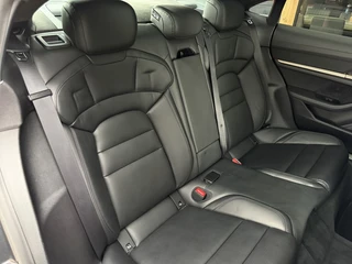 Porsche Taycan Turbo 93 kWh 626pk | SOH 91% Bose | Panorama-dak | Sport chrono | / 12