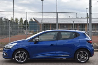 Renault Clio 0.9 TCe GT-Line 2x Pack Essentiel  | Keyless | DAB | Navi | Cruise Control | Airco | Sportstoelen | Full LED | LM-Velgen / 2