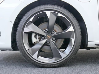 CUPRA Leon Sportstourer 1.4 e-Hybrid Business Adaptief / 7