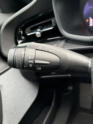 Polestar 2 Long Range Dual Motor 82 kWh | SOH 99,75% | AWD | Wegklapbare trekhaak | Memory Stoelen | 20" LM-Velgen | 360 Camera | ECC | Parkpilot | Elektrische Achterklep / 25