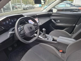 Peugeot 308 110 Active Pack Business Nav/Clima/LMV / 26